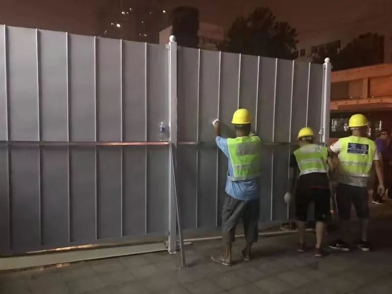 丹凤汉口二七路围挡施工